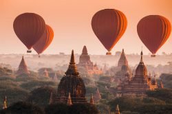 Bagan floating balloons - Yangon to Inle Lake journey