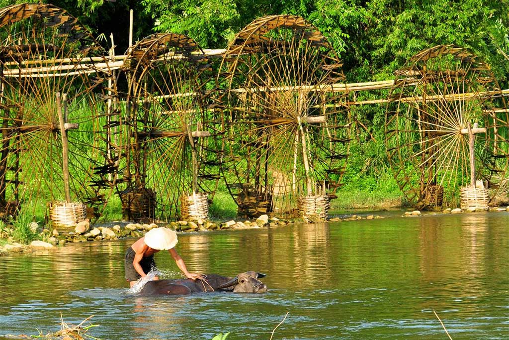 Explore local life in Pu Luong - Vietnam active family tour