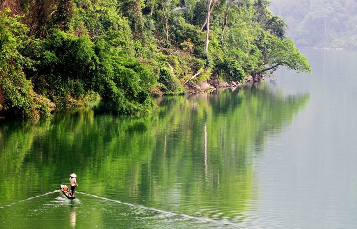 Vietnam holiday packages Ba Be Lake