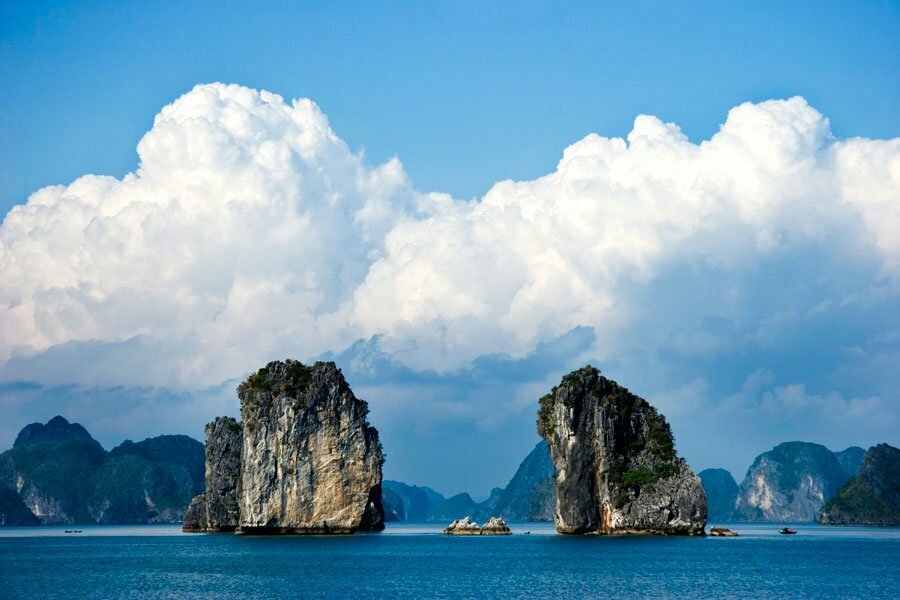 Best places to visit in Vietnam Ha Long Bay - Vietnam with essential highlights