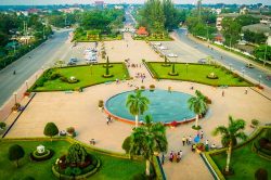 Patouxai (Vientiane) - Laos in 7 days