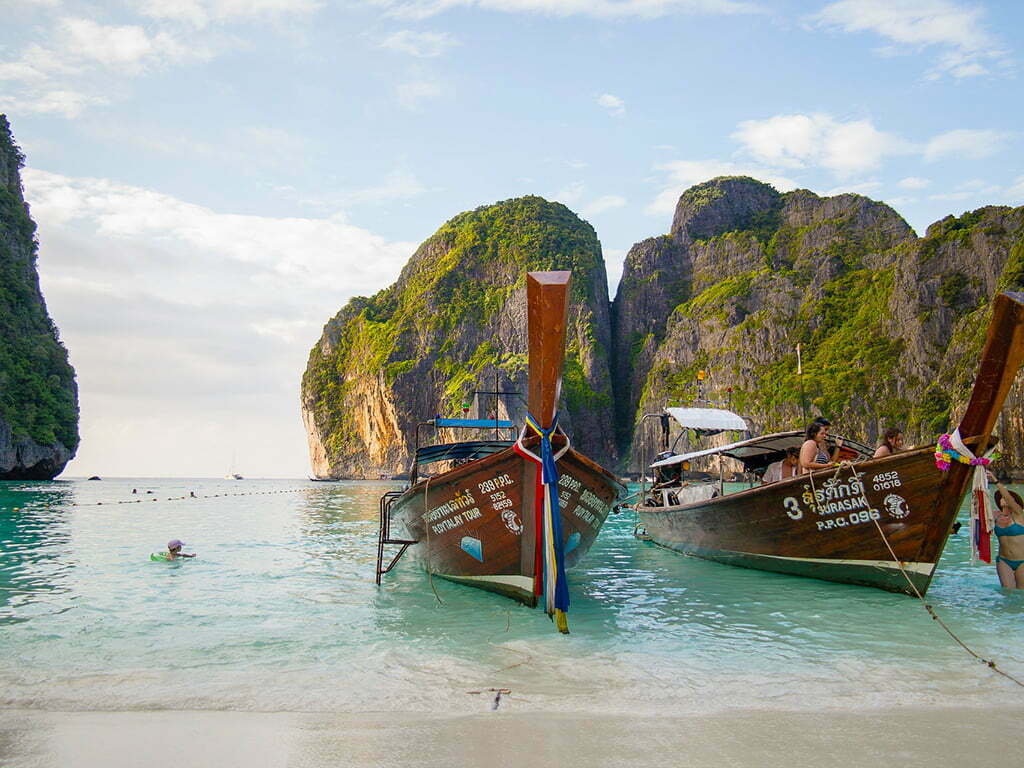 Thai islands of Phuket, Pattaya Bay, Ko Samui, and Phi Phi