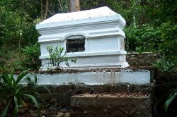 Tomb of Henry Mouhot (Ban Phanom village of Luang Prabang) - Laos in-depth tour