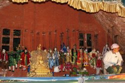 Dine and watch a puppet show in Bagan - Myanmar tour of splendours