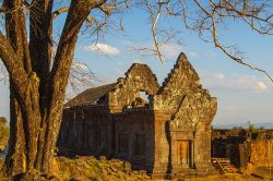 Wat Phou temple discovery - Laos in-depth tour