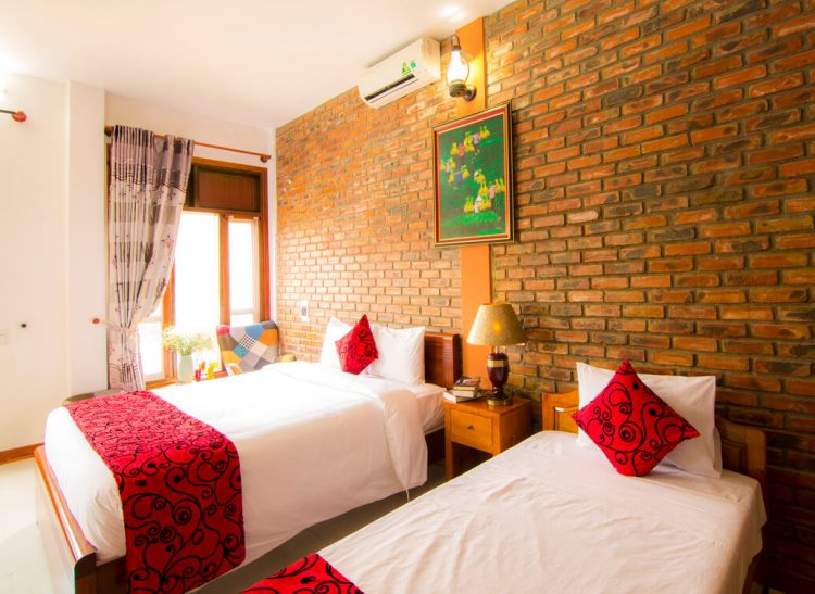 double bed room- House resort in Phong Nha