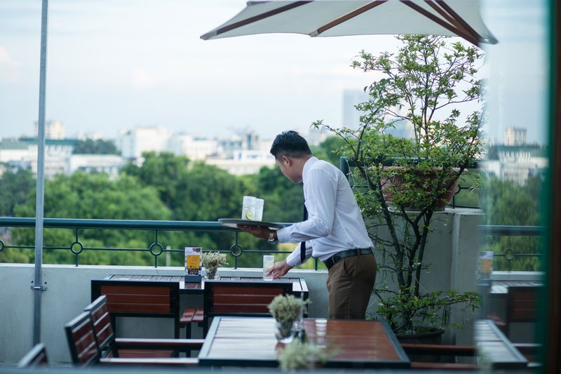 Hanoi Pearl Hotel rooftop lounge