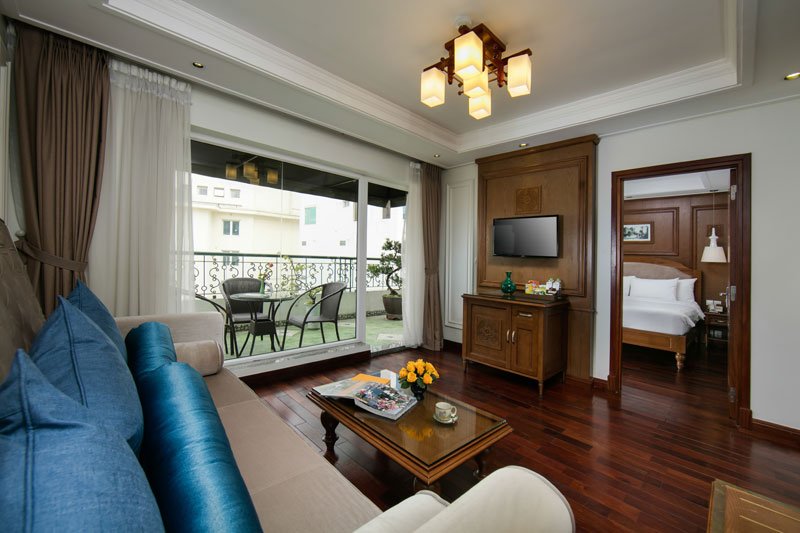 Hanoi Pearl Terrace Suite