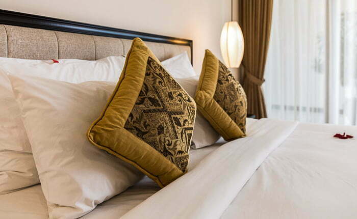 silk luxury hotel deluxe room