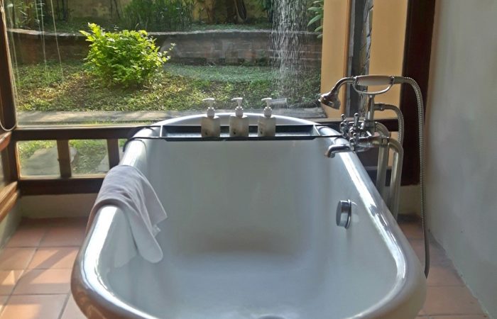 Emeralda Resort Bathroom with a Bath