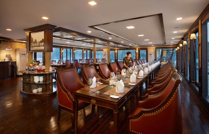 Amazing culinary experience with Orchid Cruise Restaurant Lan Ha Bay
