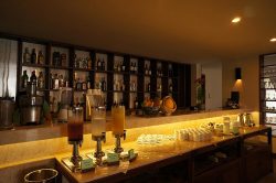 Vinh Hung Emerald Resort Bar