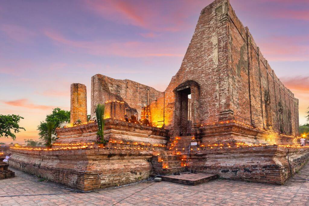wat maheyong in ayutthaya