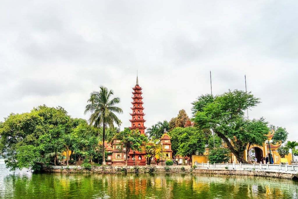 Tran Quoc pagoda, Hanoi